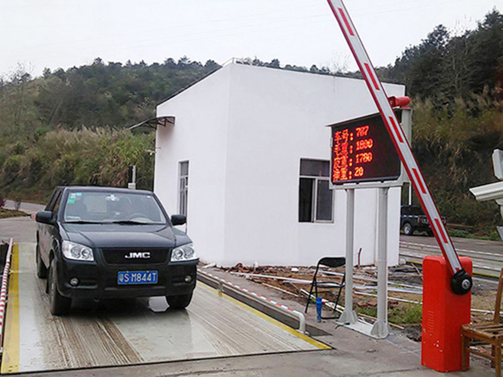 垃圾場(chǎng)專(zhuān)用地磅、無(wú)人值守智能化電子汽車(chē)衡